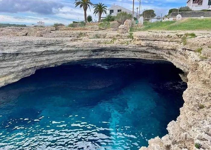 Mitjana -apartamento Con Piscina Junto La Playa Apartment *